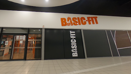 Foto de Basic-Fit Chasseneuil-du-Poitou CC Chasseneuil RD910