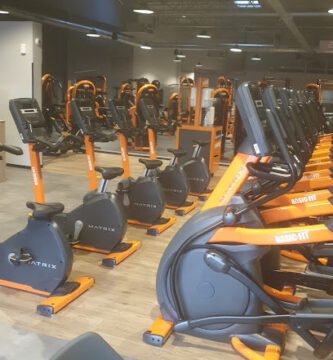 Foto de Basic-Fit Neuville