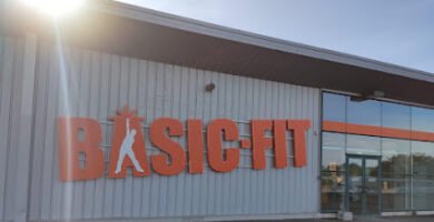 Foto de Basic-Fit Naves Zac de la Geneste