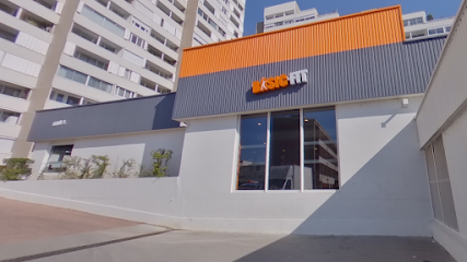 Foto de Basic-Fit Villeurbanne Rue Hippolyte Kahn
