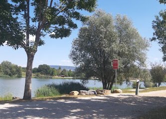 Foto de Parking paddle louvarel