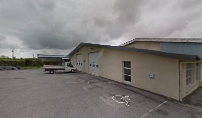 Foto de Salle de l'Ouzom