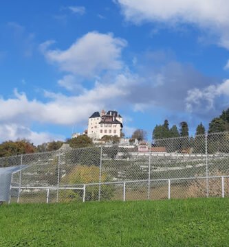 Foto de Stade Jean Dutour