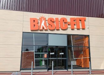 Foto de Basic-Fit Saint-Marcel Rue des Prés 24/7