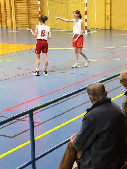 Foto de Gymnase H.Boucher
