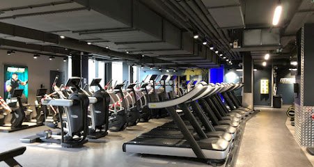 Foto de Salle de sport Paris 17 - Fitness Park Batignolles