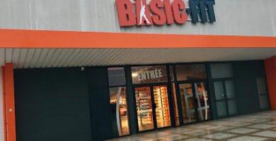 Foto de Basic-Fit Tours Route de Paris